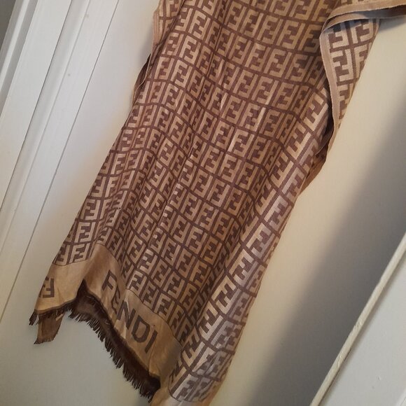 Fendi wool & silk Monogram Scarf/Shawl/Wrap. - Picture 5 of 12